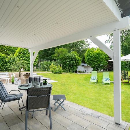 Gerhart-Hauptmann-Strasse 1A Ferienhaus Gartenidylle Kölpinsee Buitenkant foto
